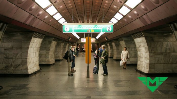 Trasa A, stanice metra Flora (foto: Che, CC BY-SA 2.5)